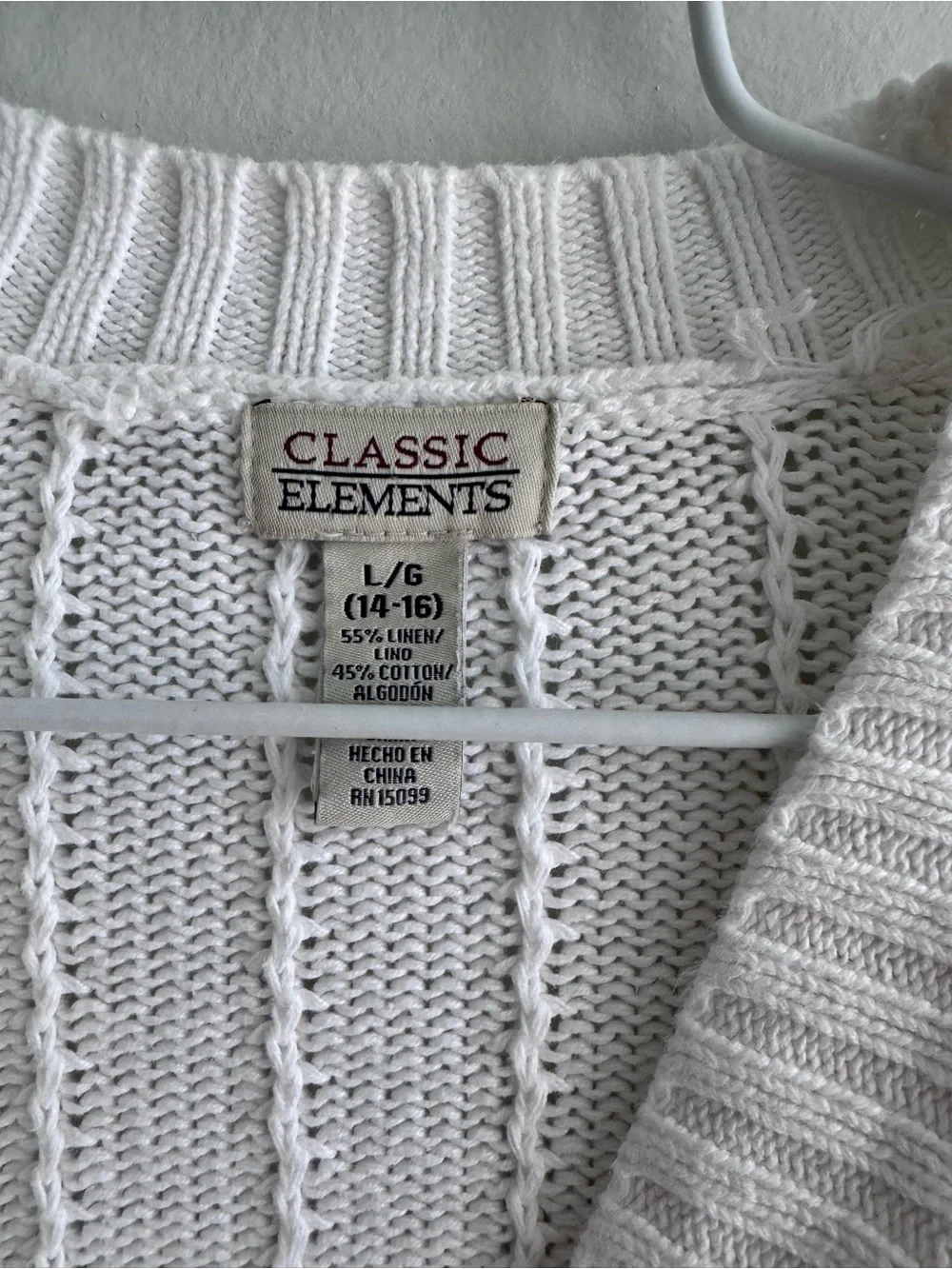 Vintage Classic Elements Chunky Knit White Cardigan Women’s Small or Girls Large